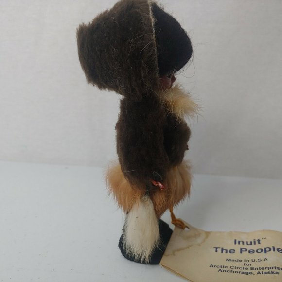 Inuit The People Girl Doll Toy 6" Traditional Native Fur Clothing USA Alaska - Picture 3 of 11
